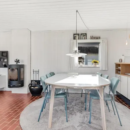 Beautiful In With 2 Bedrooms And Wifi Ferienhaus *